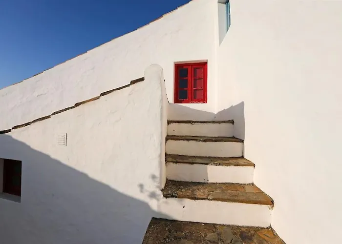 Casa Amado, Aldeia Da Pedralva * ヴィラ・ド・ビスポ